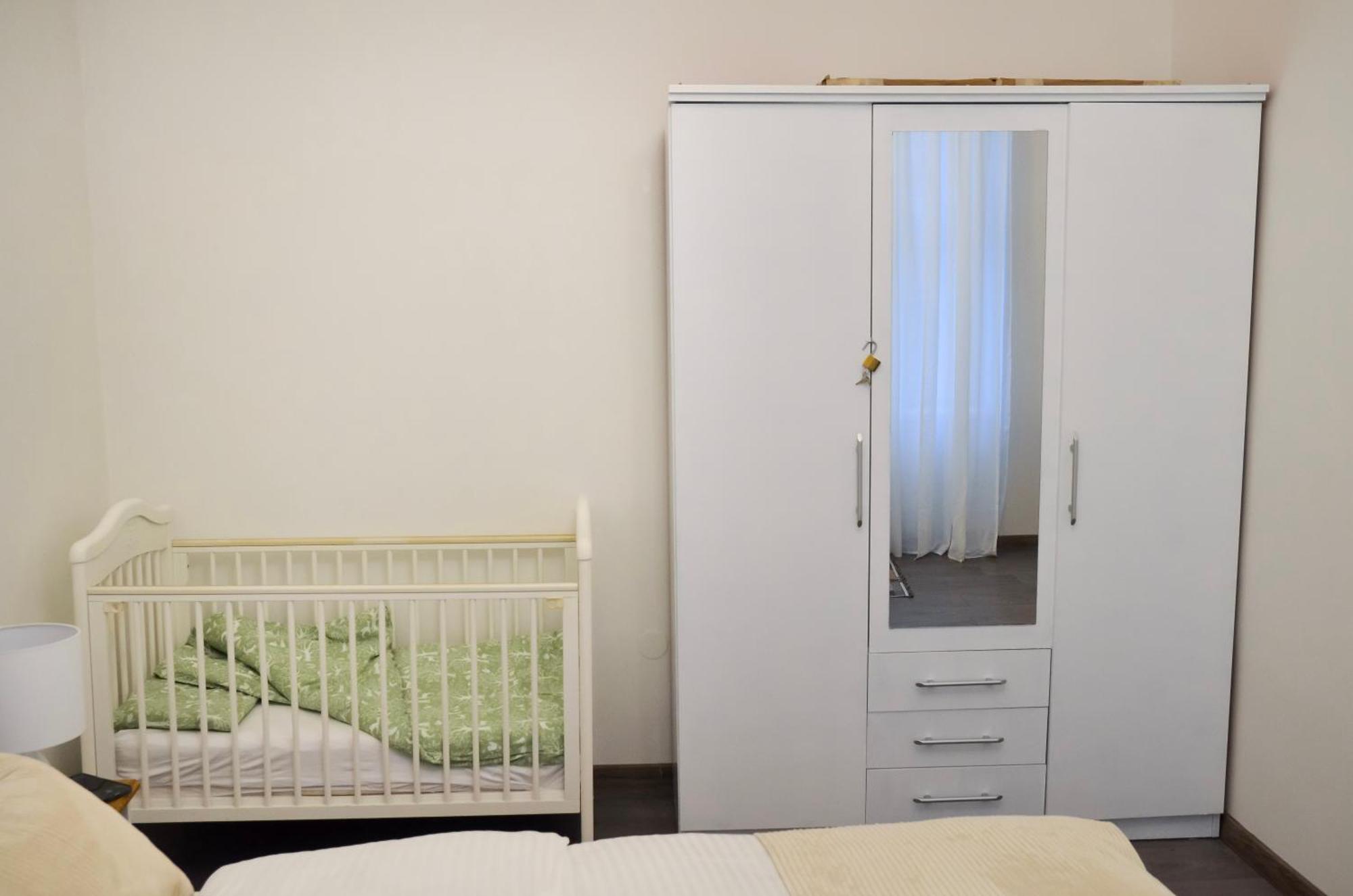 Main Street Retreat Apartment With Free Parking サラエヴォ エクステリア 写真